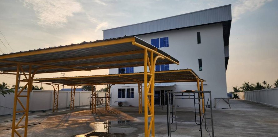 Склад в Паттайе, Таиланд  № 154328