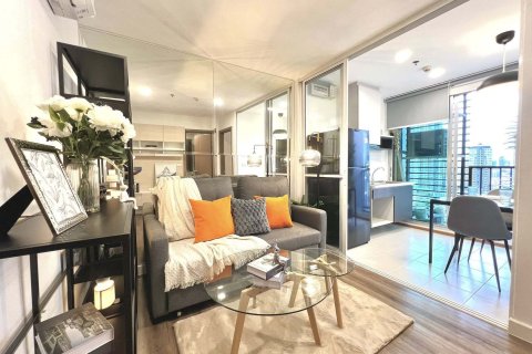 Studio dans le Condo à Watthana, Bangkok, Thaïlande № 154326 - photo 5