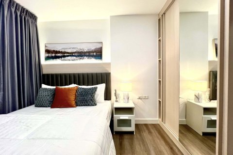 Studio dans le Condo à Watthana, Bangkok, Thaïlande № 154326 - photo 4