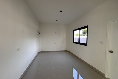 Villa in Pattaya, Thailand 4 bedrooms № 150958 - photo 16