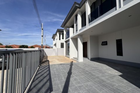 Villa à Pattaya, Thaïlande 4 chambres № 150959 - photo 2