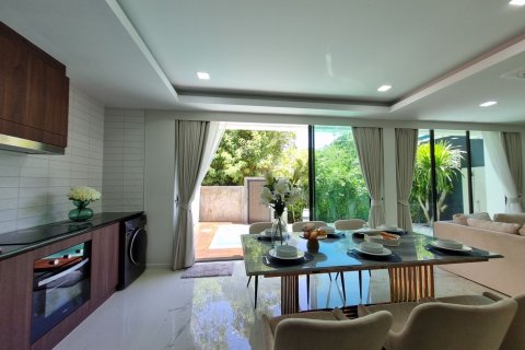 Villa in Pattaya, Thailand 5 bedrooms № 150961 - photo 7