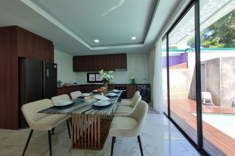 Villa in Pattaya, Thailand 5 bedrooms № 150961 - photo 10