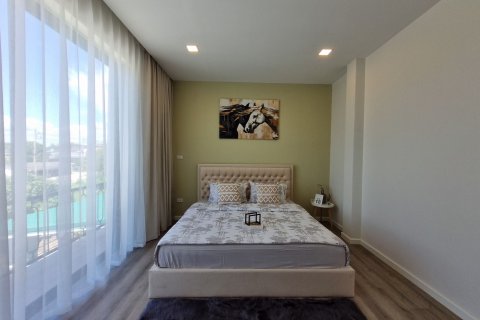 Villa in Pattaya, Thailand 5 bedrooms № 150961 - photo 16