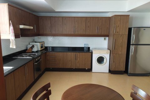 Condo in Pattaya, Thailand, 3 bedrooms  № 151682 - photo 4