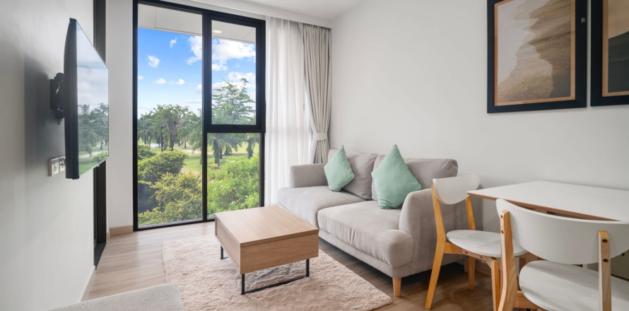 Studio in the Condo in Phuket, Thailand  № 151683