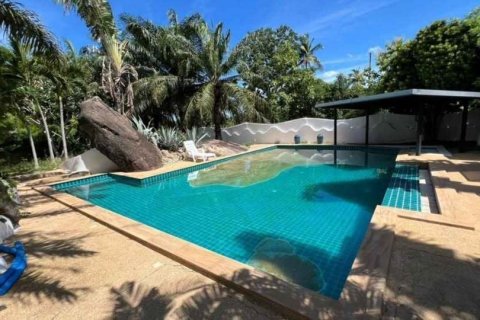 Villa in Ko Samui, Thailand 4 bedrooms № 151686 - photo 2