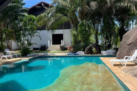 Villa in Ko Samui, Thailand 4 bedrooms № 151686 - photo 3