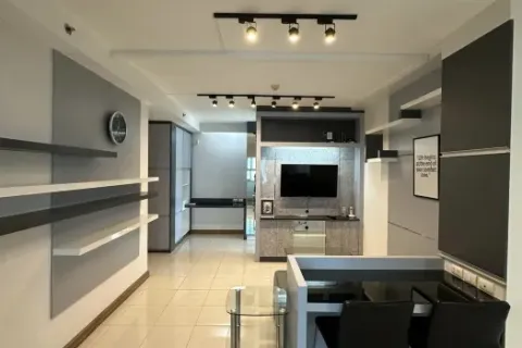 Condo in Huai Khwang, Bangkok, Thailand, 2 bedrooms  № 219685