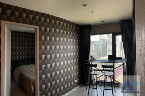Condominio de 1 dormitorio en Khlong Toei, Bangkok, Tailandia № 219684