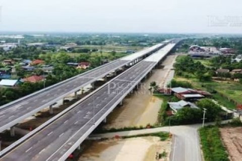 Land in Nakhon Pathom, Thailand 4800 sq.m. № 159149 - photo 4