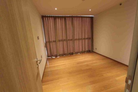 Condo in Bangkok, Thailand, 2 bedrooms № 183334 - photo 11
