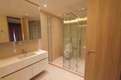 Condo in Bangkok, Thailand, 2 bedrooms № 183334 - photo 7