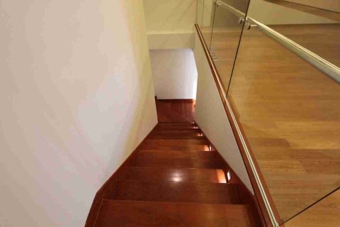 Condo in Bangkok, Thailand, 2 bedrooms № 183334 - photo 4