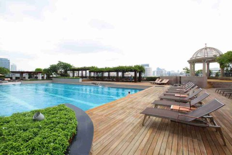 Condo in Phaya Thai, Bangkok, Thailand, 2 bedrooms  № 183340 - photo 2