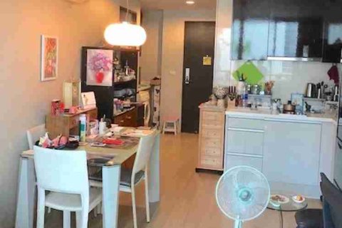 Condo in Phaya Thai, Bangkok, Thailand, 2 bedrooms  № 183340 - photo 9