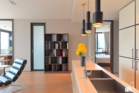 Condo in Bangkok, Thailand, 2 bedrooms № 188226 - photo 1