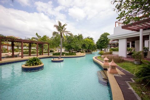 Villa in Hua Hin, Thailand 3 bedrooms № 168477 - photo 2