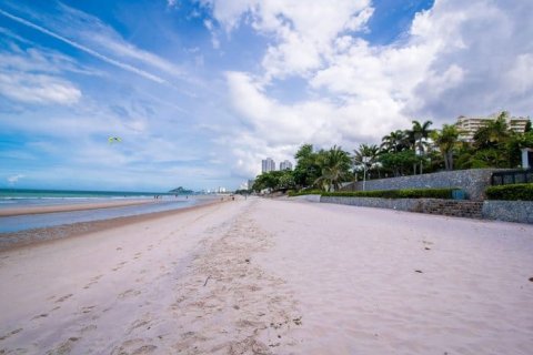 Condo in Hua Hin, Thailand, 1 bedroom  № 168482 - photo 24