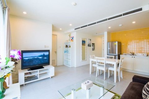 Condo in Hua Hin, Thailand, 1 bedroom  № 168482 - photo 10