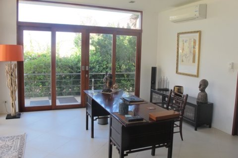 Villa in Hua Hin, Thailand 3 bedrooms № 168480 - photo 17