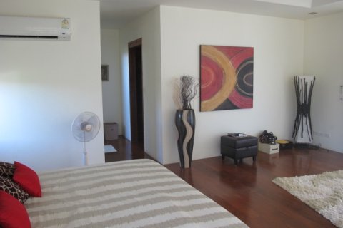 Villa in Hua Hin, Thailand 3 bedrooms № 168480 - photo 20