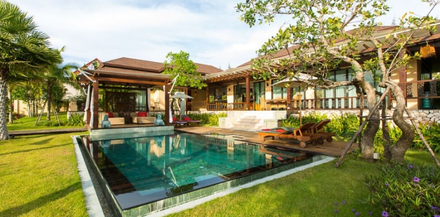 Villa in Hua Hin, Thailand 3 bedrooms № 168479