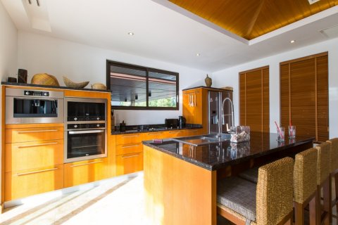 Villa in Hua Hin, Thailand 3 bedrooms № 168479 - photo 27