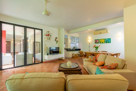 Condo in Hua Hin, Thailand, 2 bedrooms  № 168483 - photo 8