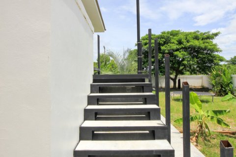 Villa in Hua Hin, Thailand 5 bedrooms № 168478 - photo 17