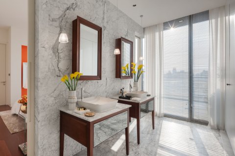 Condo in Bangkok, Thailand, 3 bedrooms  № 180919 - photo 6