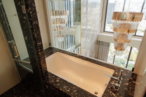 Condo in Khlong Toei, Bangkok, Thailand, 2 bedrooms  № 164326 - photo 11