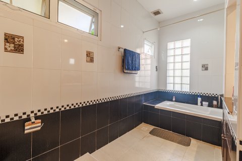 Villa à Kathu, Thaïlande 3 chambres № 164321 - photo 7