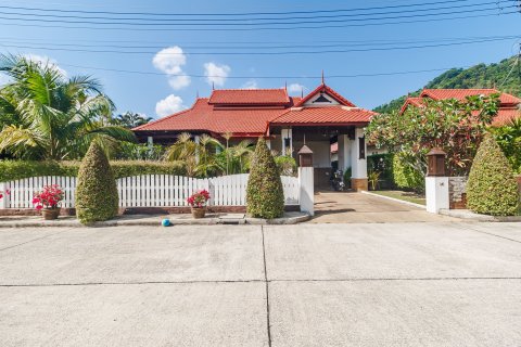 Villa à Kathu, Thaïlande 3 chambres № 164321
