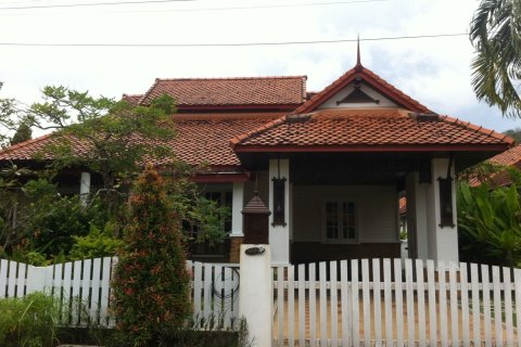 Villa in Kathu, Thailand 3 bedrooms № 164321 - photo 10