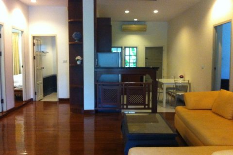 Villa in Kathu, Thailand 3 bedrooms № 164321 - photo 2