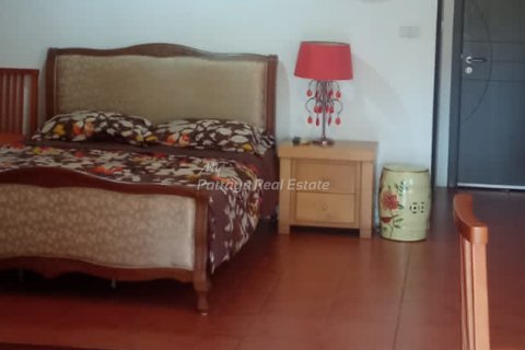 Condo in Bang Lamung, Thailand, 1 bedroom  № 152588 - photo 7