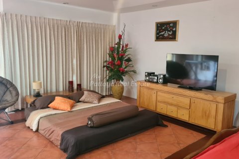 Condo in Bang Lamung, Thailand, 1 bedroom  № 152588 - photo 6
