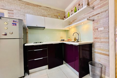 Condo in Bang Lamung, Thailand, 1 bedroom  № 152587 - photo 2