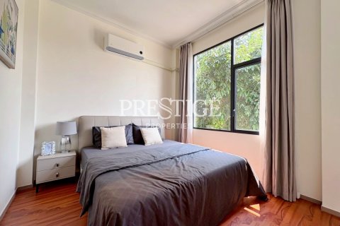 House in Pattaya, Thailand 4 bedrooms № 197605 - photo 21