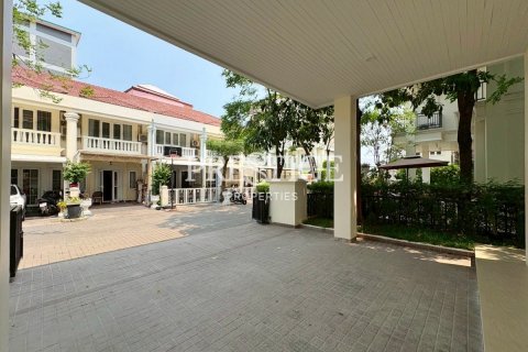 House in Pattaya, Thailand 4 bedrooms № 197605 - photo 27