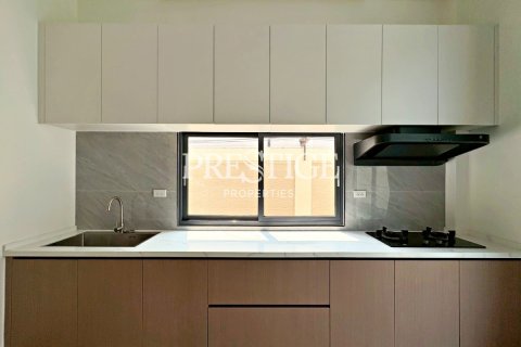 House in Pattaya, Thailand 4 bedrooms № 197605 - photo 11