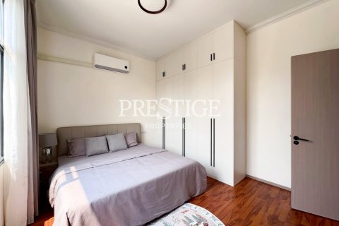 House in Pattaya, Thailand 4 bedrooms № 197605 - photo 19