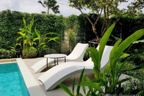 House in Pattaya, Thailand 4 bedrooms № 113603 - photo 4