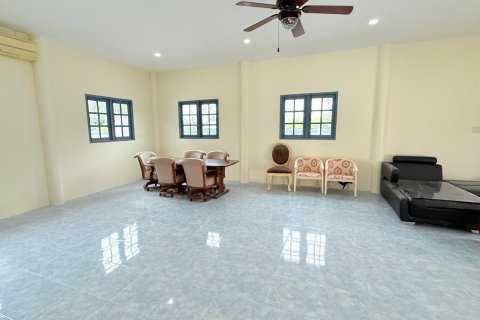 Villa in Hua Hin, Thailand 2 bedrooms № 161270 - photo 14