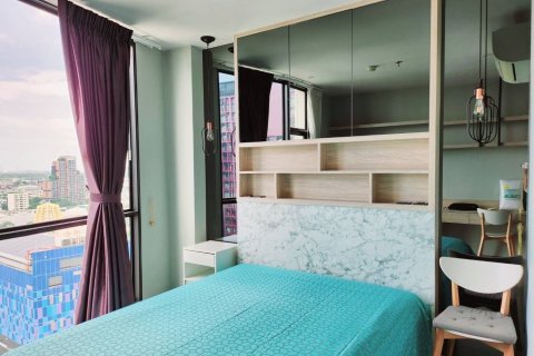 Condo in Watthana, Bangkok, Thailand, 2 bedrooms  № 161271 - photo 14