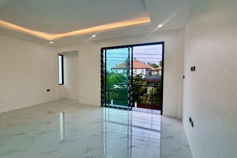 Villa in Phuket, Thailand 3 bedrooms № 161272 - photo 6
