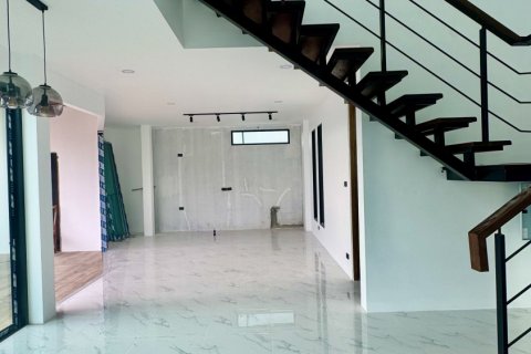 Villa in Phuket, Thailand 3 bedrooms № 161272 - photo 4