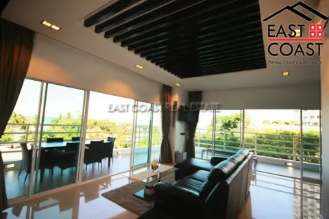 Condominio de 2 dormitorios en Jomtien Beach, Pattaya, Tailandia № 212707 - foto 6