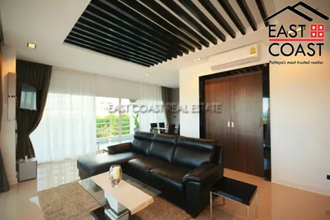Condominio de 2 dormitorios en Jomtien Beach, Pattaya, Tailandia № 212707 - foto 3